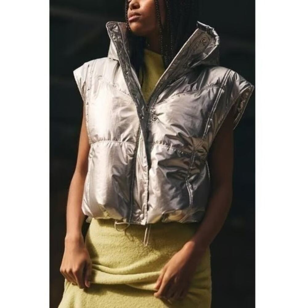 Daily Practice by Anthropologie Silver Metallic Puffer Vest Size Small
